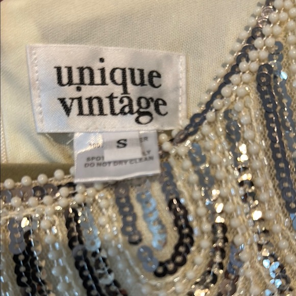 20s flapper style sequin sleeveless dress, creme and silver. - Picture 6 of 6